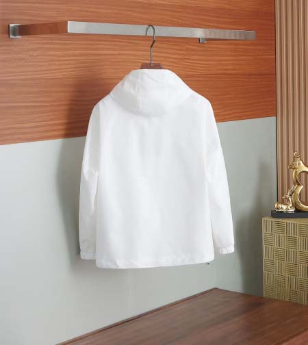 2025年8月21日入荷新作Pradaジャケット高品質人気商品/HC工場