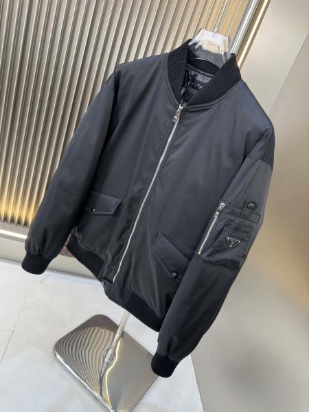 2025年8月23日入荷新作Prada秋冬ダウンジャケット高品質人気商品/HC工場