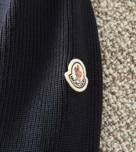 2025年8月23日入荷新作Moncler秋冬ダウンジャケット高品質人気商品/HC工場