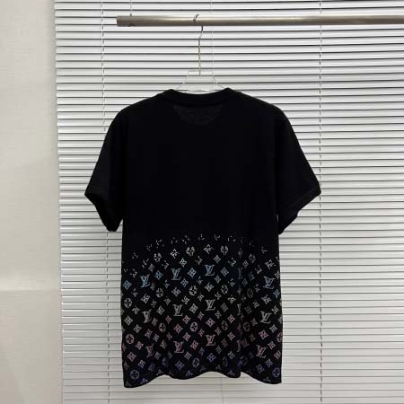 2025年8月23日秋冬入荷新作Louis Vuittonニットの半袖セーター人気商品/B6工場セーター人気商品/B6工場