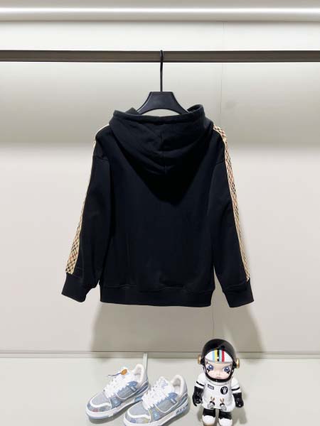 2025年8月23日秋冬入荷新作BURBERRYパーカー高品質人気商品/HL工場