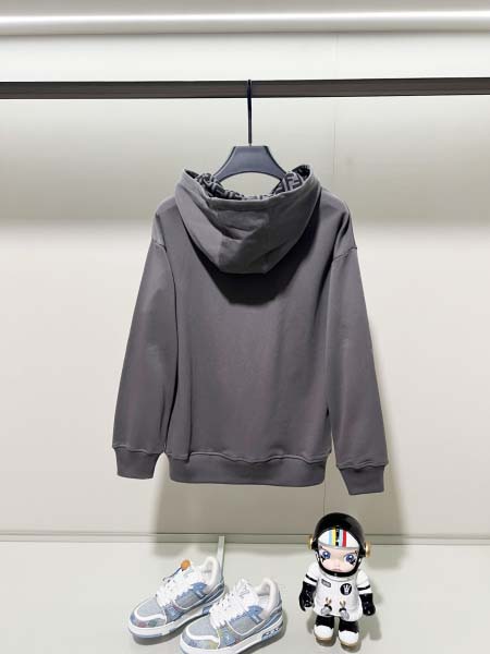 2025年8月23日秋冬入荷新作FENDIパーカー高品質人気商品/HL工場