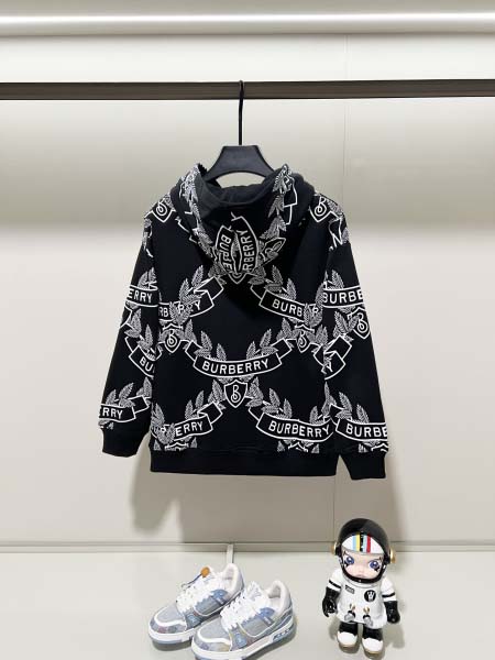 2025年8月23日秋冬入荷新作BURBERRYパーカー高品質人気商品/HL工場