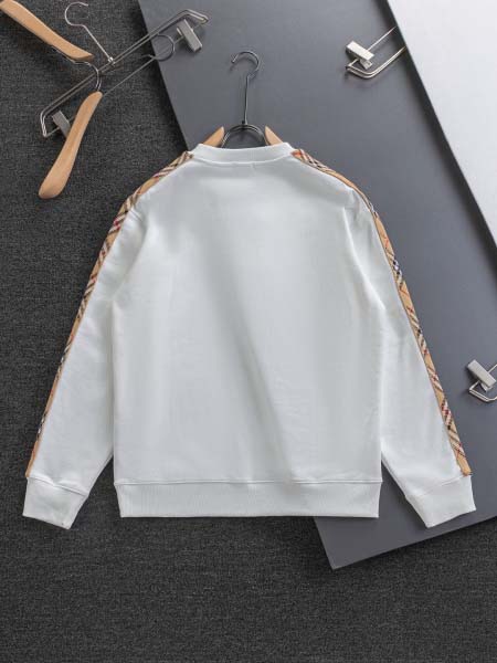 2025年8月23日秋冬入荷新作BURBERRYスウェットシャツ高品質人気商品/HL工場