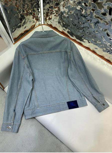 2025年8月24日秋冬入荷新作Burberryジャケット安い人気商品/HL工場