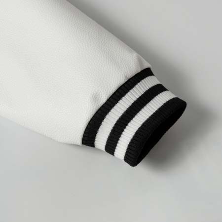 2025年8月24日秋冬入荷新作Chrome hearts ジャケット/野球服安い人気商品/HL工場