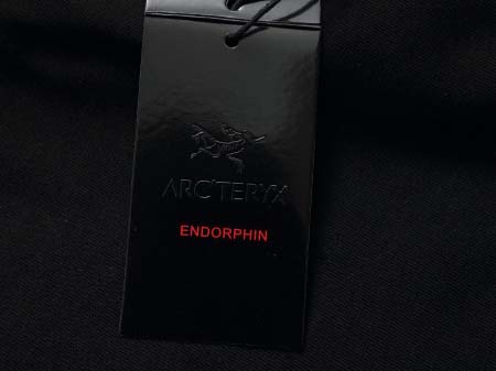 2025年8月24日秋冬入荷新作ARCTERYX長袖Tシャツ高品質安い人気商品/HL工場