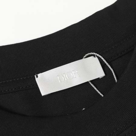 2025年8月26日秋冬入荷新作DIOR半袖Tシャツ高品質安い人気商品/HL工場