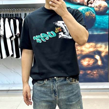 2025年8月27日秋冬入荷新作Louis Vuitton半袖 tシャツ高品質安い人気商品/HL工場