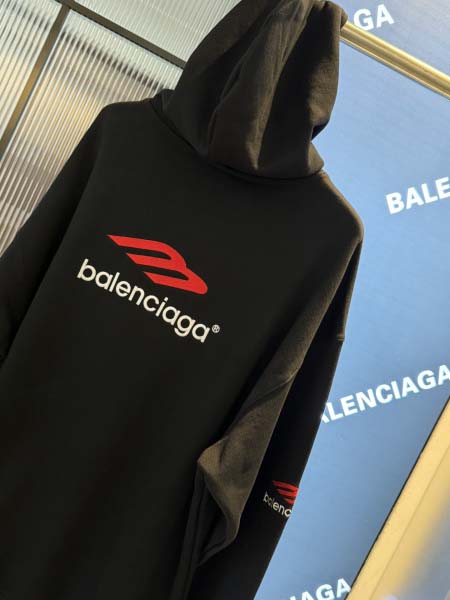 2025年8月28日秋冬入荷新作Balenciagaパーカー高品質安い人気商品/HL工場