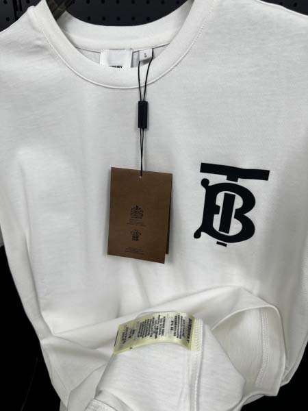 2025年8月28日秋冬入荷新作Burberry半袖Tシャツ高品質安い人気商品/HL工場