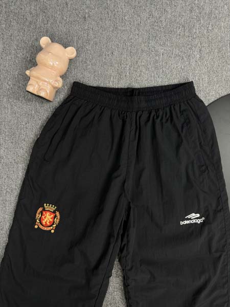 2025年8月28日秋冬入荷新作BALENCIAGAズボン 高品質安い人気商品/HL工場
