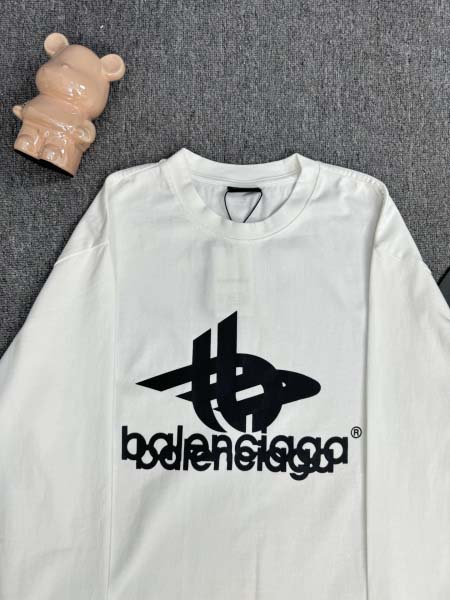 2025年8月28日秋冬入荷新作BALENCIAGA長袖Tシャツ高品質安い人気商品/HL工場