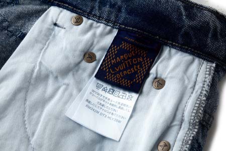 2025年8月28日入荷秋冬新作Louis Vuittonデニムパンツ原版復刻人気で【极品】/正規品と同じサイズ30 32 34 36/YGY工場