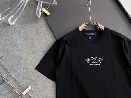 2025年8月29日入荷 新作Louis Vuitton半袖 tシャツ高級なプレゼント/誕生日プレゼント/高品質/メンツ/記念品/ wenzhou工場