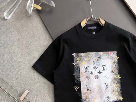 2025年8月29日入荷 新作Louis Vuitton半袖 tシャツ高級なプレゼント/誕生日プレゼント/高品質/メンツ/記念品/ wenzhou工場