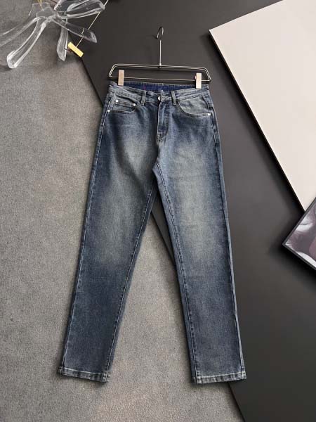 2025年8月29日入荷 新作Monclerジーパン高級なプレゼント/誕生日プレゼント/高品質/メンツ/記念品/ wenzhou工場