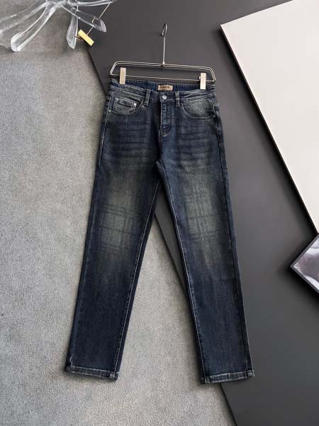 2025年8月29日入荷 新作Burberryジーパン高級なプレゼント/誕生日プレゼント/高品質/メンツ/記念品/ wenzhou工場