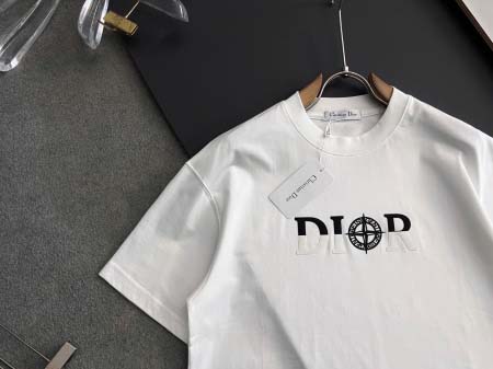 2025年8月29日入荷 新作Dior半袖 tシャツ高級なプレゼント/誕生日プレゼント/高品質/メンツ/記念品/ wenzhou工場
