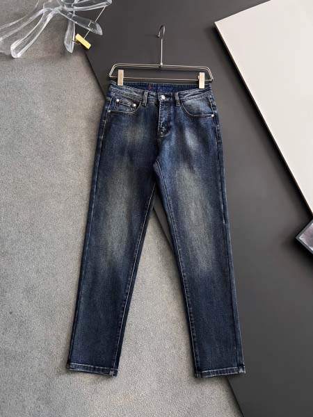 2025年8月29日入荷 新作Monclerジーパン高級なプレゼント/誕生日プレゼント/高品質/メンツ/記念品/ wenzhou工場