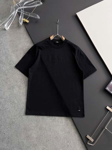 2025年8月29日入荷 新作Loropiana半袖 上下高級なプレゼント/誕生日プレゼント/高品質/メンツ/記念品/ wenzhou工場