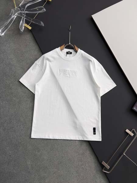 2025年8月29日入荷 新作Fendi半袖 上下高級なプレゼント/誕生日プレゼント/高品質/メンツ/記念品/ wenzhou工場