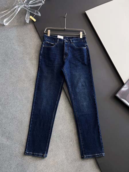 2025年8月29日入荷 新作Tom Fordジーパン高級なプレゼント/誕生日プレゼント/高品質/メンツ/記念品/ wenzhou工場