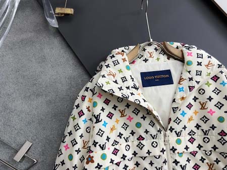 2025年8月30日入荷 新作Louis Vuittonジャケット高級なプレゼント/誕生日プレゼント/高品質/メンツ/記念品/ wenzhou工場