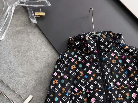 2025年8月30日入荷 新作Louis Vuittonジャケット高級なプレゼント/誕生日プレゼント/高品質/メンツ/記念品/ wenzhou工場