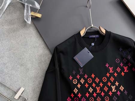 2025年8月30日入荷 新作Louis Vuittonスウェット 高級なプレゼント/誕生日プレゼント/高品質/メンツ/記念品/ wenzhou工場