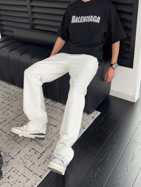 2025年8月2日入荷新作Louis Vuittonジーパン...