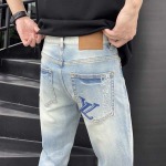 2025年8月2日入荷新作Louis Vuittonジーパン人気/【极品】/DW工場