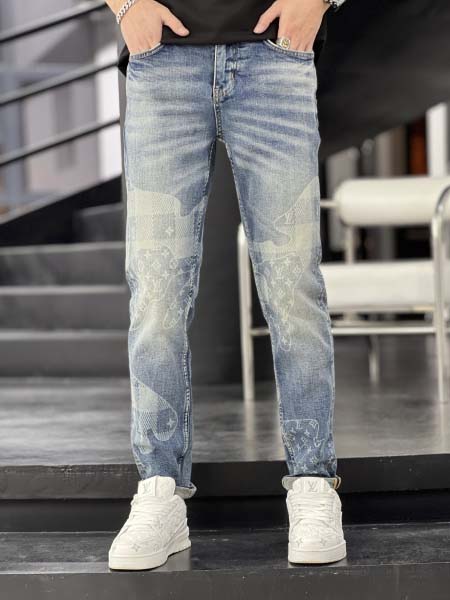 2025年8月2日入荷新作Louis Vuittonジーパン...