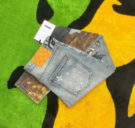 2025年8月2日入荷新作Louis Vuittonジーパン...