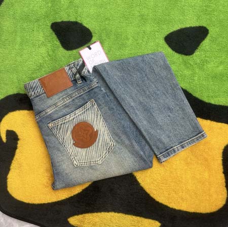 2025年8月2日入荷新作Louis Vuittonジーパン...