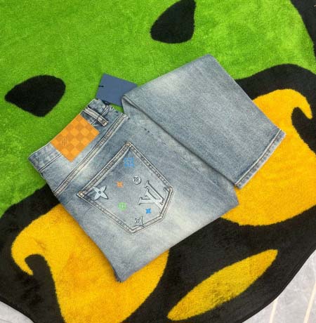 2025年8月2日入荷新作Louis Vuittonジーパン...