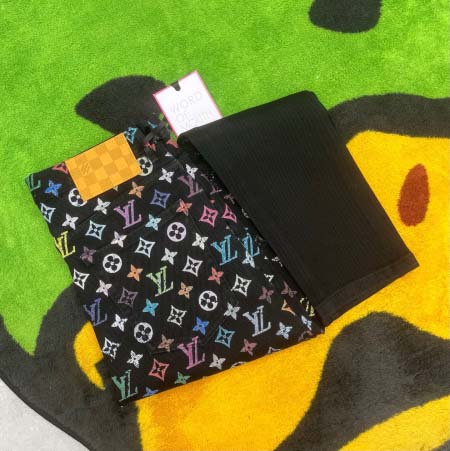 2025年8月2日入荷新作Louis Vuittonジーパン...