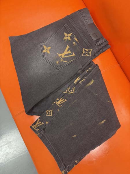 2025年8月2日入荷新作Louis Vuittonジーパン...