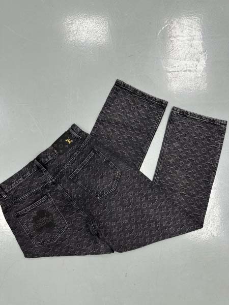 2025年8月2日入荷新作Louis Vuittonジーパン...