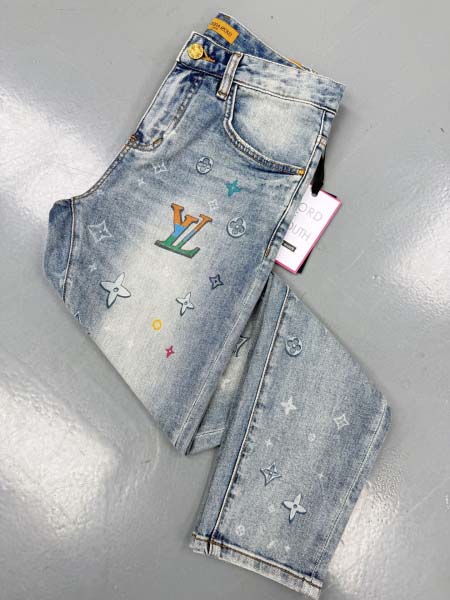 2025年8月2日入荷新作Louis Vuittonジーパン...