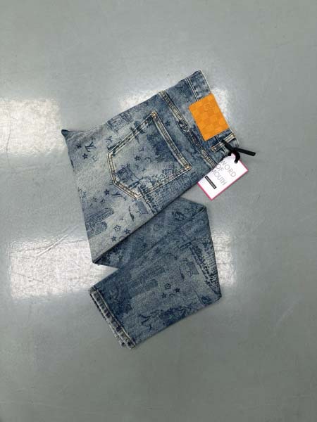 2025年8月2日入荷新作Louis Vuittonジーパン...