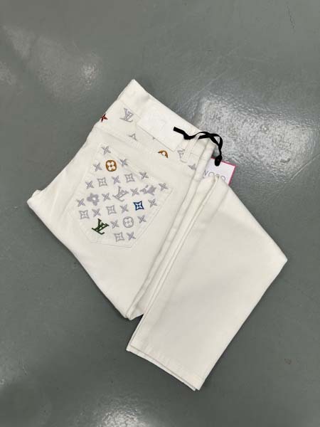 2025年8月2日入荷新作Louis Vuittonジーパン...