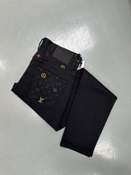 2025年8月2日入荷新作Louis Vuittonジーパン...