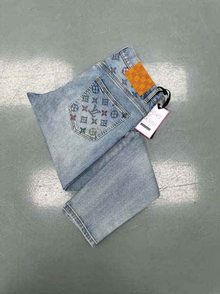 2025年8月2日入荷新作Louis Vuittonジーパン...