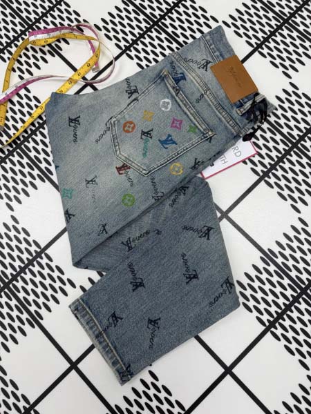 2025年8月2日入荷新作Louis Vuittonジーパン...