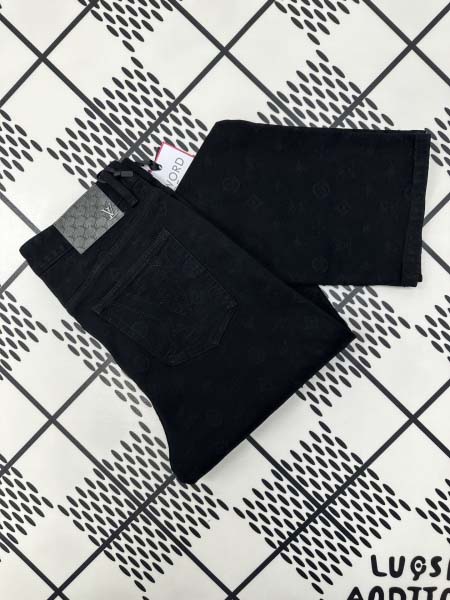 2025年8月2日入荷新作Louis Vuittonジーパン...