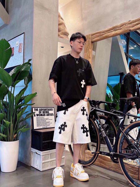 2025年8月4日入荷新作Chrome heartsジーパン...