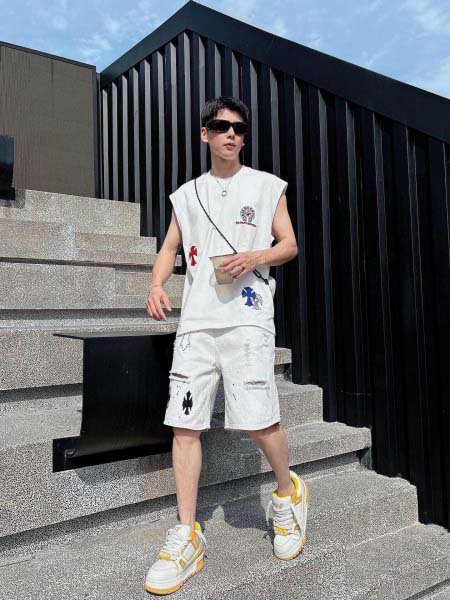 2025年8月4日入荷新作Chrome heartsズボン人...