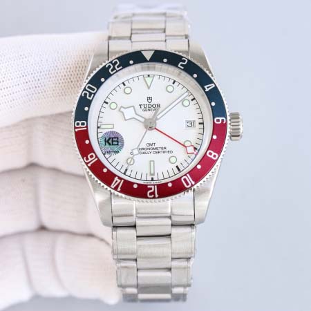 2025年8月5日入荷新作TUDOR腕時計極上の品質人気商品...