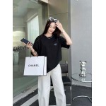 2025年8月6日入荷新作Prada半袖 tシャツ人気商品/DW工場